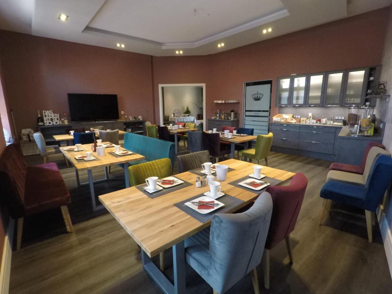 Hotel - Pension & Gaststaette "Alter Koenig" Hettstedt Dış mekan fotoğraf